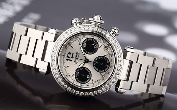 卡地亞鋼表帶怎么避免掉色?