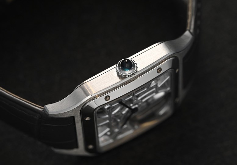 讓人無(wú)法抗拒的卡地亞‘芯機(jī)’的鏤空設(shè)計(jì)（圖）