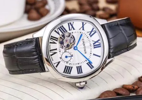 卡地亞機(jī)械表調(diào)整時間時有什么要注意的呢？