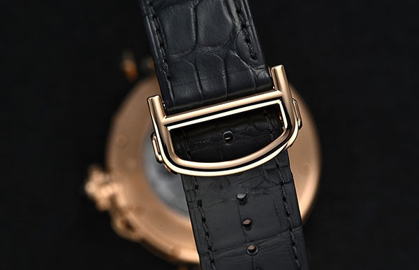 卡地亞腕表金屬表帶意外斷裂？速覽專業(yè)修復(fù)秘籍（圖）