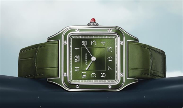 卡地亞腕表不慎進水？速學(xué)專業(yè)解決之道，守護您的時間藝術(shù)（圖）