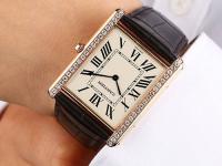 卡地亞手表不慎磕碰？專業(yè)修復(fù)指南，守護(hù)您的優(yōu)雅時(shí)光！