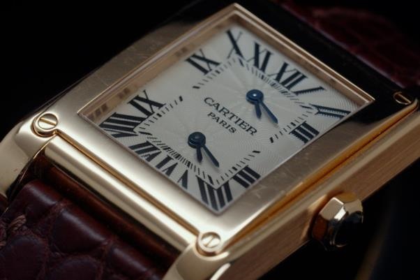 解鎖卡地亞手表進(jìn)灰處理的秘密技巧，輕松恢復(fù)腕間優(yōu)雅（圖）