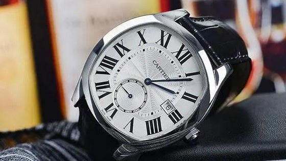 卡地亞手表表帶太松？這份實用攻略助你煥新佩戴體驗?。▓D）