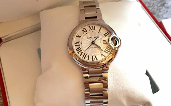 【手表護(hù)理秘籍】卡地亞手表進(jìn)灰，一招教你輕松清潔煥新（圖）