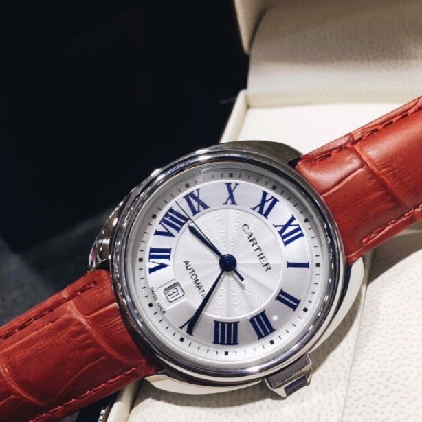 卡地亞手表碰撞后修復(fù)指南：專業(yè)技巧與注意事項(xiàng)（圖）