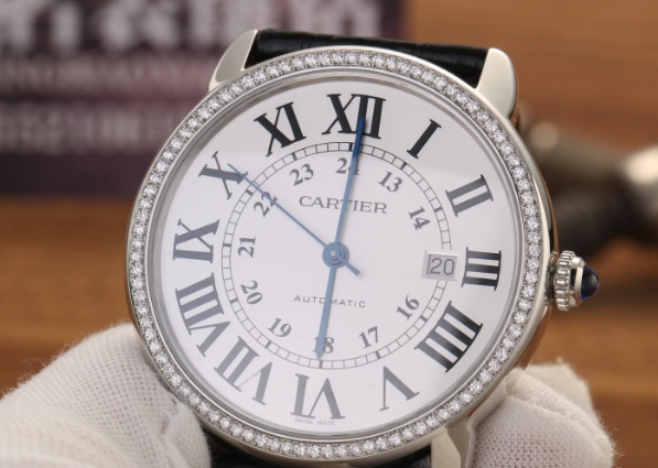 手表表針脫落？掌握這招卡地亞手表急救秘籍?。▓D）